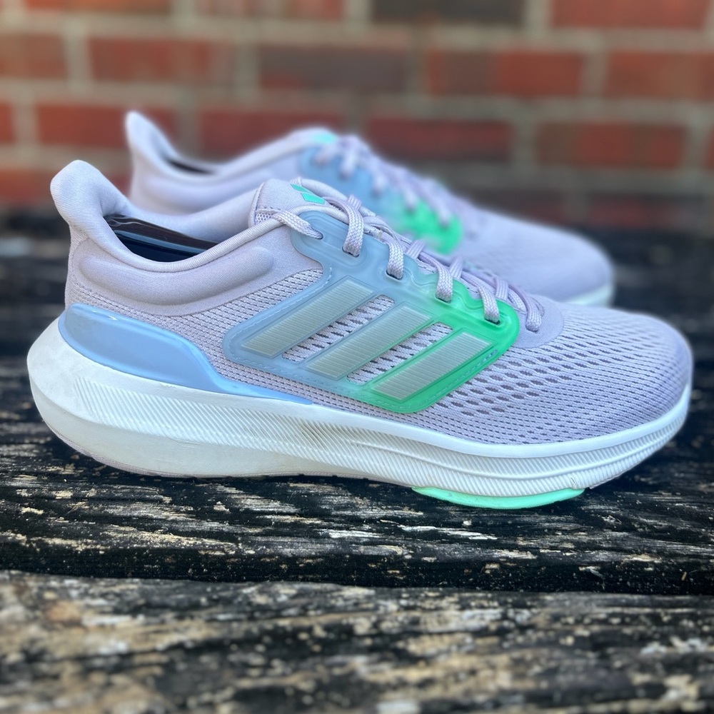 ADIDAS ULTRABOUNCE Womens Sz 6.5 Silver & Mint RUNNING SHOES Lace Up Sneakers G8